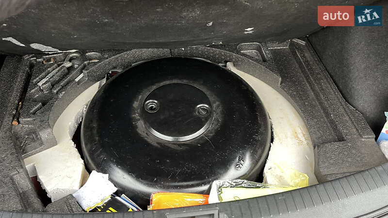 Внедорожник / Кроссовер Nissan Qashqai 2012 в Киеве