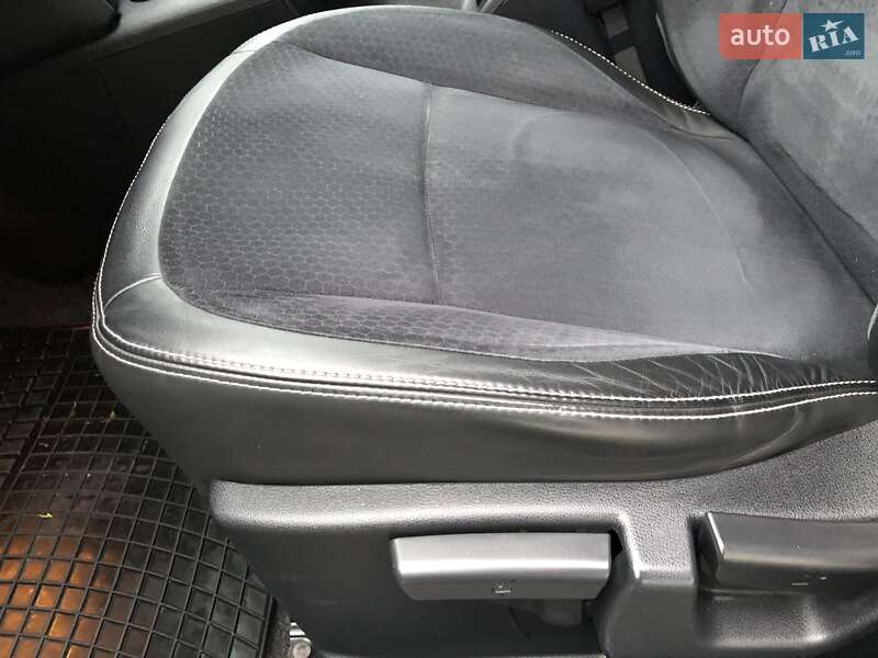 Внедорожник / Кроссовер Nissan Qashqai 2014 в Коростене фото 99 Внедорожник / Кроссовер Nissan Qashqai 2014 в Коростене