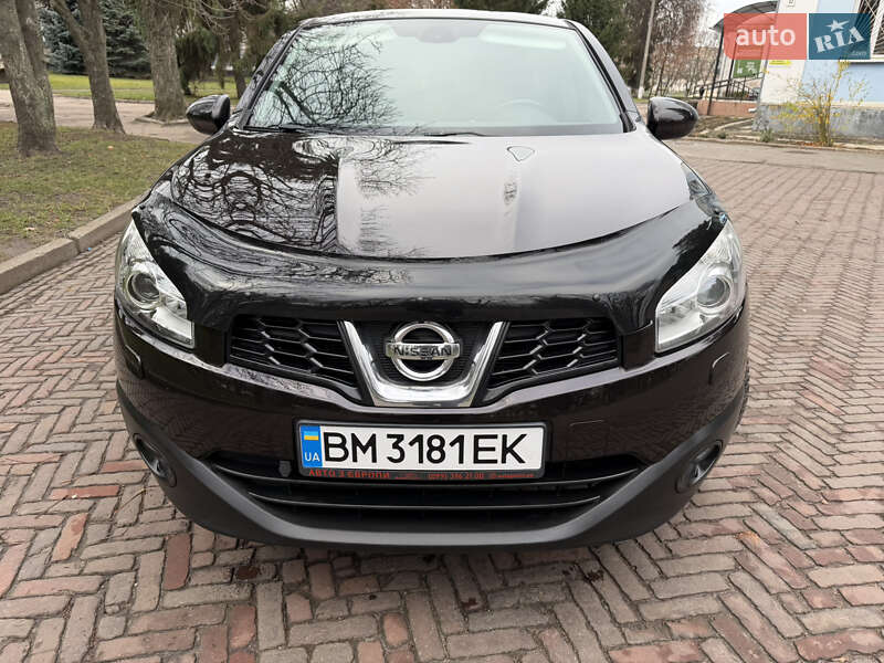 Внедорожник / Кроссовер Nissan Qashqai 2011 в Конотопе