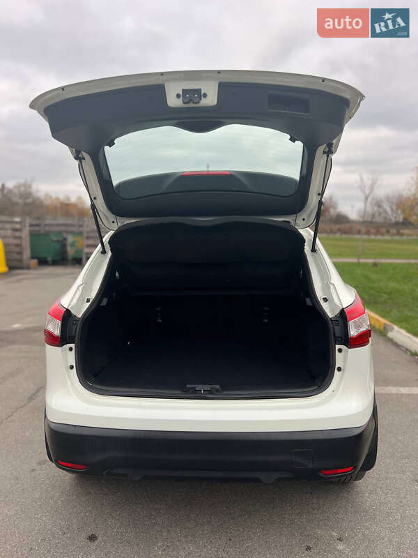 Позашляховик / Кросовер Nissan Qashqai 2017 в Києві фото 20 Позашляховик / Кросовер Nissan Qashqai 2017 в Києві