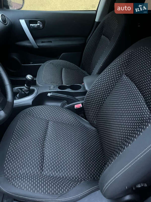 Внедорожник / Кроссовер Nissan Qashqai 2008 в Луцке фото 10 Внедорожник / Кроссовер Nissan Qashqai 2008 в Луцке