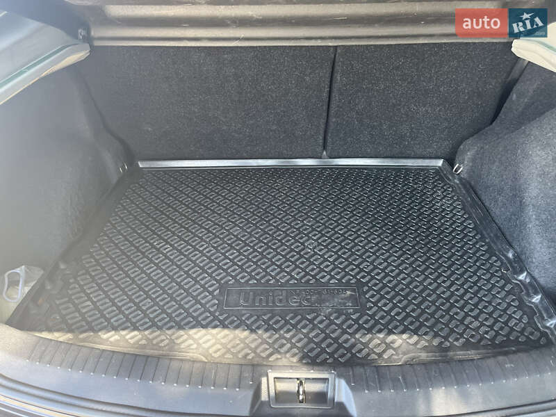 Внедорожник / Кроссовер Nissan Qashqai 2012 в Прилуках фото 6 Внедорожник / Кроссовер Nissan Qashqai 2012 в Прилуках