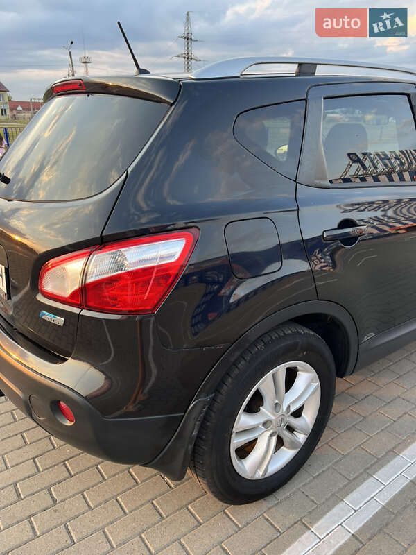 Внедорожник / Кроссовер Nissan Qashqai 2011 в Луцке
