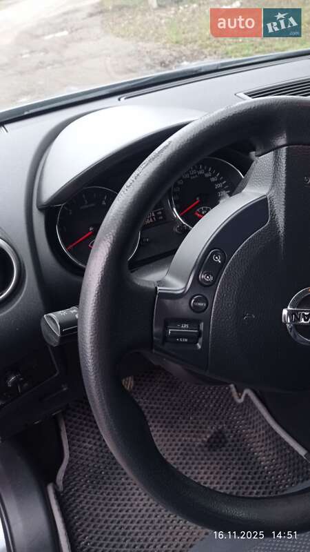 Внедорожник / Кроссовер Nissan Qashqai 2010 в Липовце