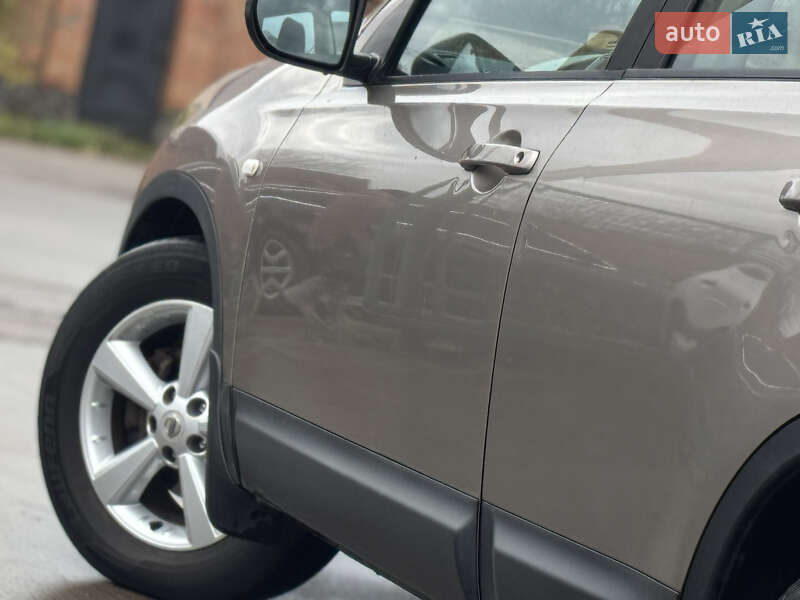 Позашляховик / Кросовер Nissan Qashqai 2009 в Бердичеві фото 13 Позашляховик / Кросовер Nissan Qashqai 2009 в Бердичеві