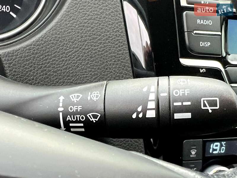 Внедорожник / Кроссовер Nissan Qashqai 2018 в Киеве