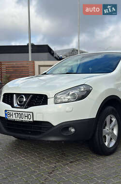 Позашляховик / Кросовер Nissan Qashqai 2010 в Одесі