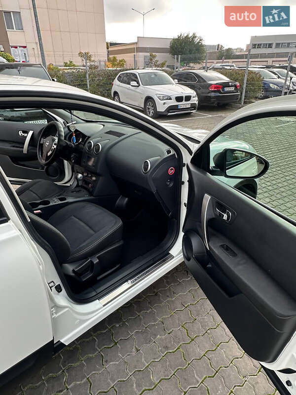 Позашляховик / Кросовер Nissan Qashqai 2010 в Одесі