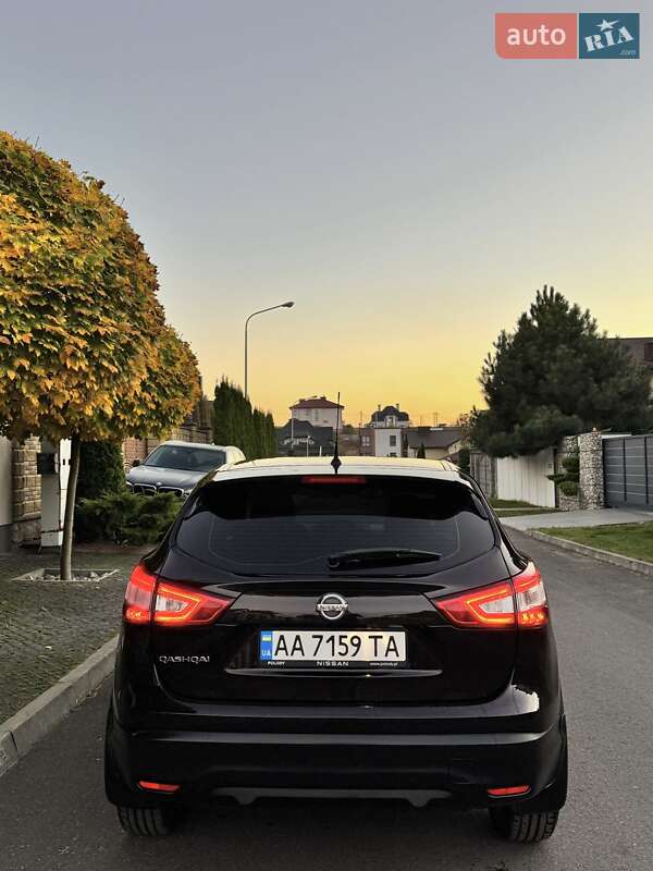 Внедорожник / Кроссовер Nissan Qashqai 2017 в Ровно