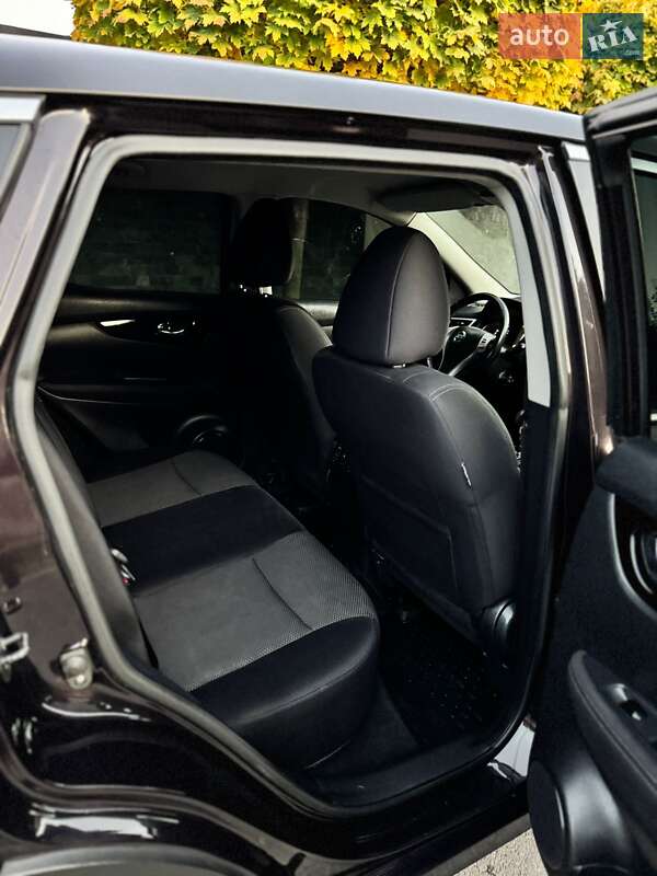 Внедорожник / Кроссовер Nissan Qashqai 2017 в Ровно