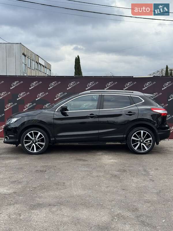 Внедорожник / Кроссовер Nissan Qashqai 2014 в Сумах