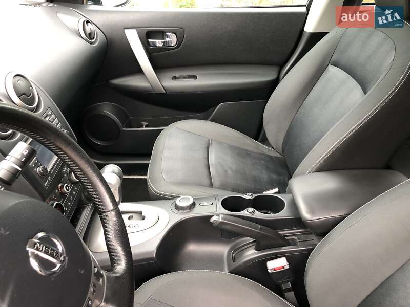 Позашляховик / Кросовер Nissan Qashqai 2012 в Житомирі