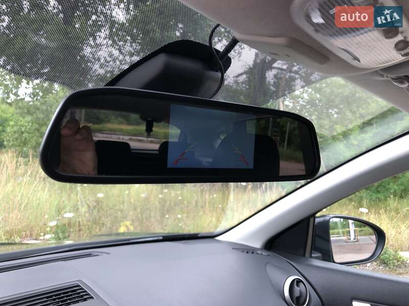 Позашляховик / Кросовер Nissan Qashqai 2012 в Житомирі