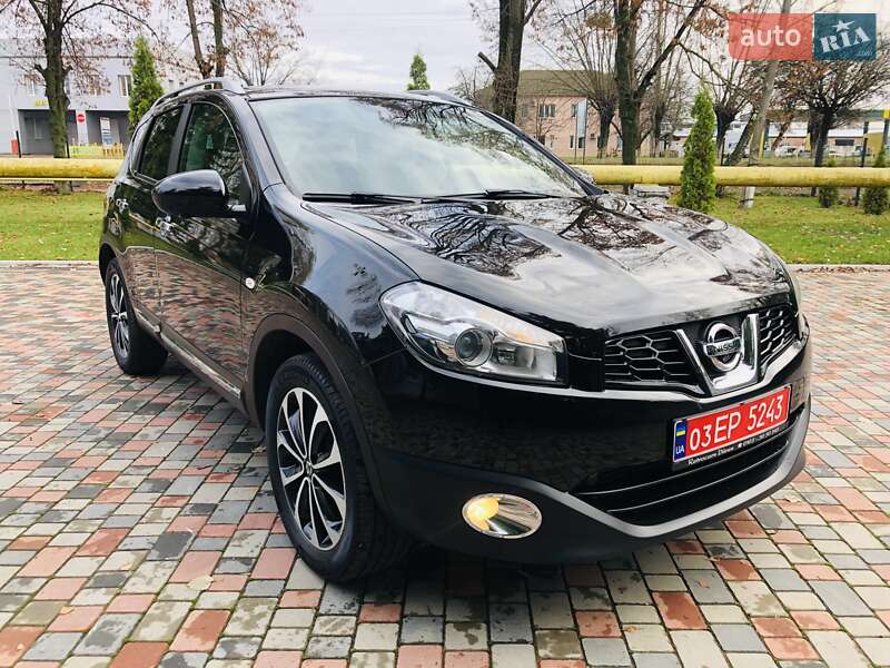 Позашляховик / Кросовер Nissan Qashqai 2012 в Житомирі