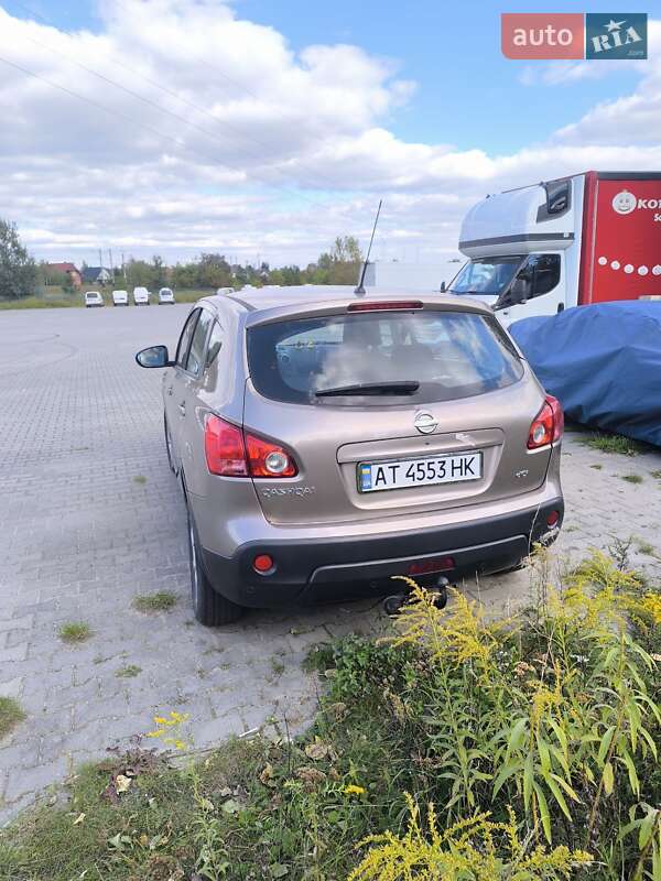 Внедорожник / Кроссовер Nissan Qashqai 2008 в Ивано-Франковске