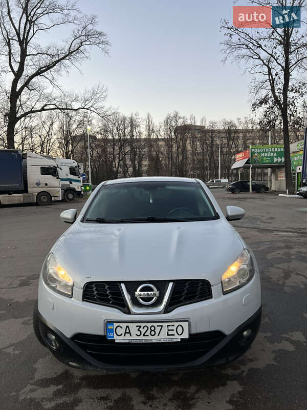 Внедорожник / Кроссовер Nissan Qashqai 2011 в Киеве