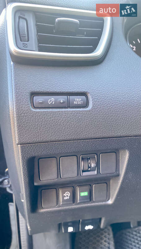 Внедорожник / Кроссовер Nissan Qashqai 2020 в Киеве