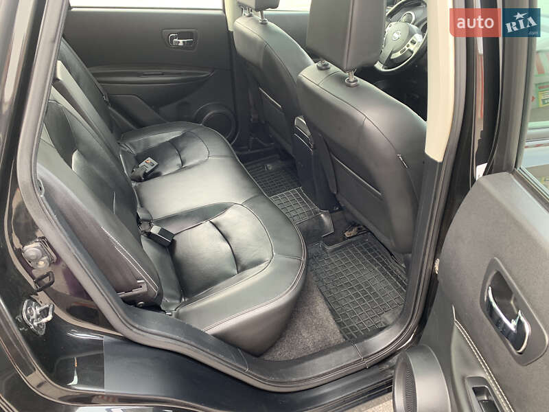 Внедорожник / Кроссовер Nissan Qashqai 2013 в Харькове