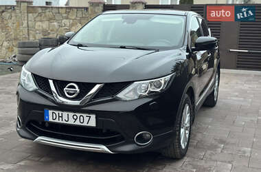 Позашляховик / Кросовер Nissan Qashqai 2016 в Радивиліві