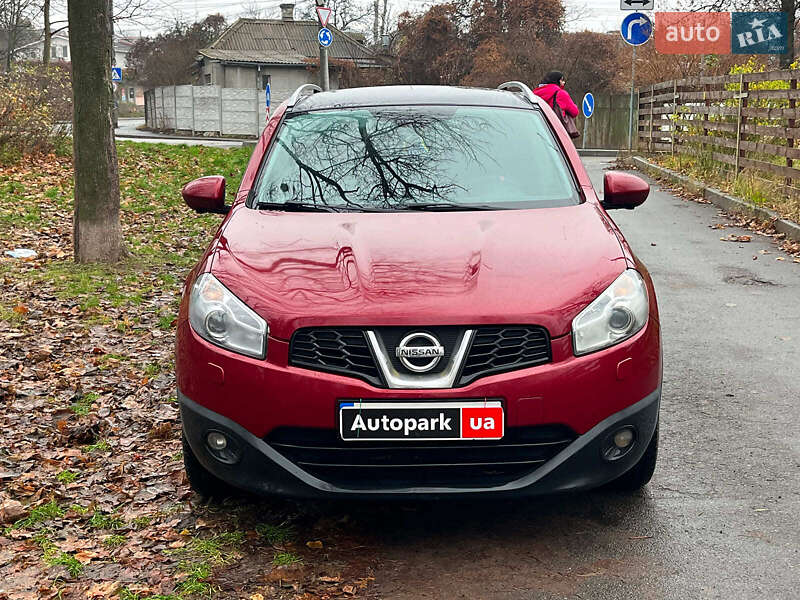Внедорожник / Кроссовер Nissan Qashqai 2012 в Киеве