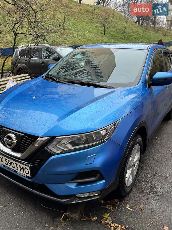 Внедорожник / Кроссовер Nissan Qashqai 2017 в Киеве