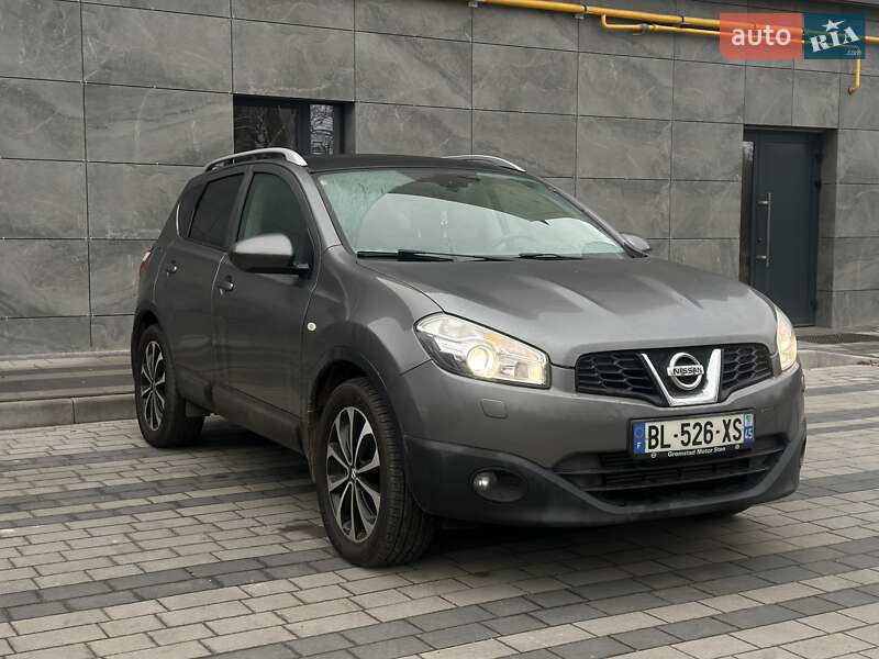 Внедорожник / Кроссовер Nissan Qashqai 2012 в Луцке