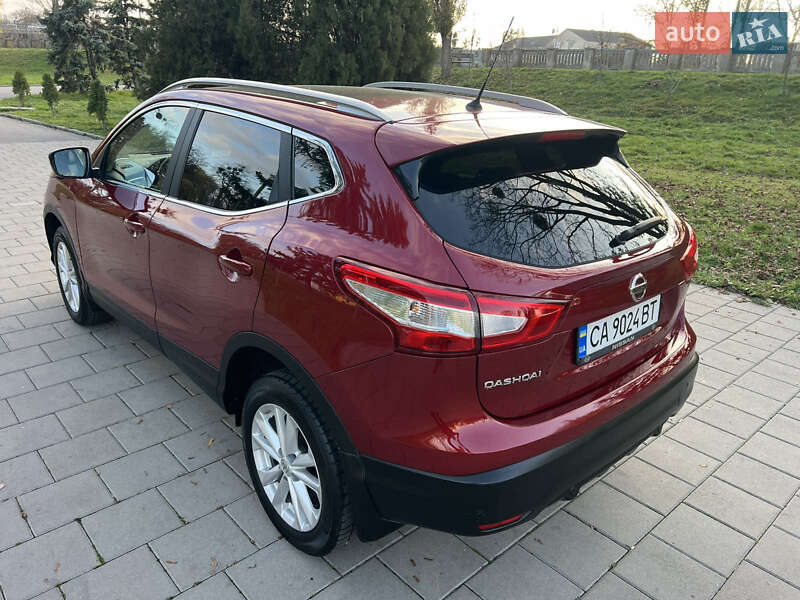 Позашляховик / Кросовер Nissan Qashqai 2016 в Вінниці