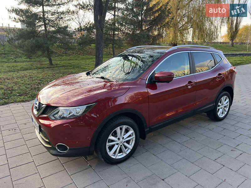 Позашляховик / Кросовер Nissan Qashqai 2016 в Вінниці