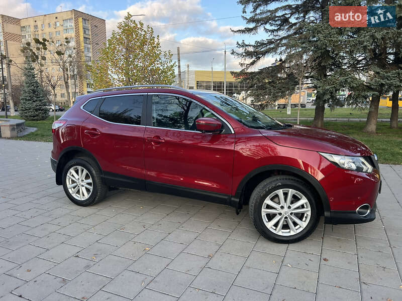 Позашляховик / Кросовер Nissan Qashqai 2016 в Вінниці