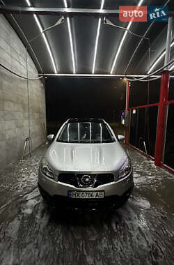 Позашляховик / Кросовер Nissan Qashqai 2010 в Хмельницькому