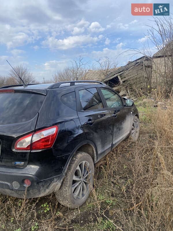 Внедорожник / Кроссовер Nissan Qashqai 2013 в Терновке