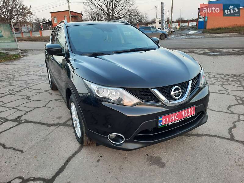 Позашляховик / Кросовер Nissan Qashqai 2015 в Полтаві фото 4 Позашляховик / Кросовер Nissan Qashqai 2015 в Полтаві