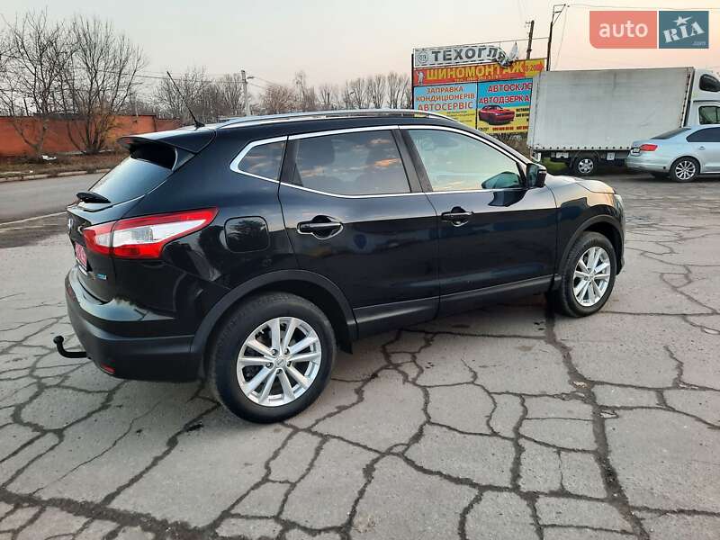 Позашляховик / Кросовер Nissan Qashqai 2015 в Полтаві фото 10 Позашляховик / Кросовер Nissan Qashqai 2015 в Полтаві