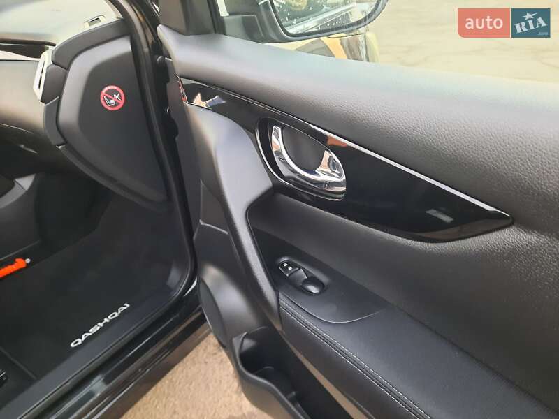 Позашляховик / Кросовер Nissan Qashqai 2015 в Полтаві фото 96 Позашляховик / Кросовер Nissan Qashqai 2015 в Полтаві