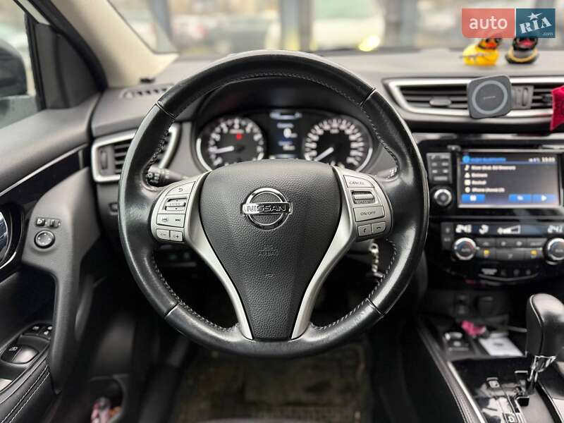 Позашляховик / Кросовер Nissan Qashqai 2017 в Києві