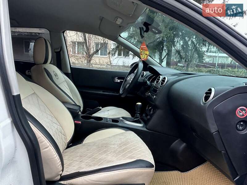 Внедорожник / Кроссовер Nissan Qashqai 2013 в Тернополе