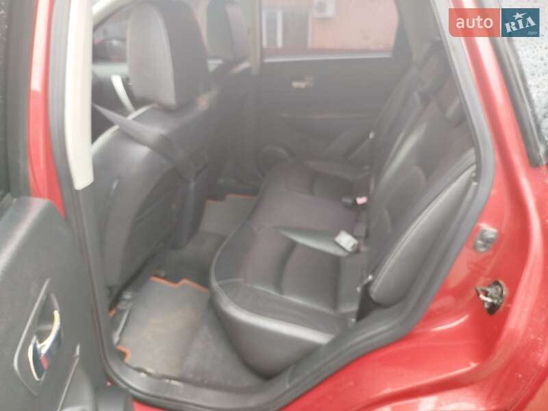 Позашляховик / Кросовер Nissan Qashqai 2007 в Гайвороні