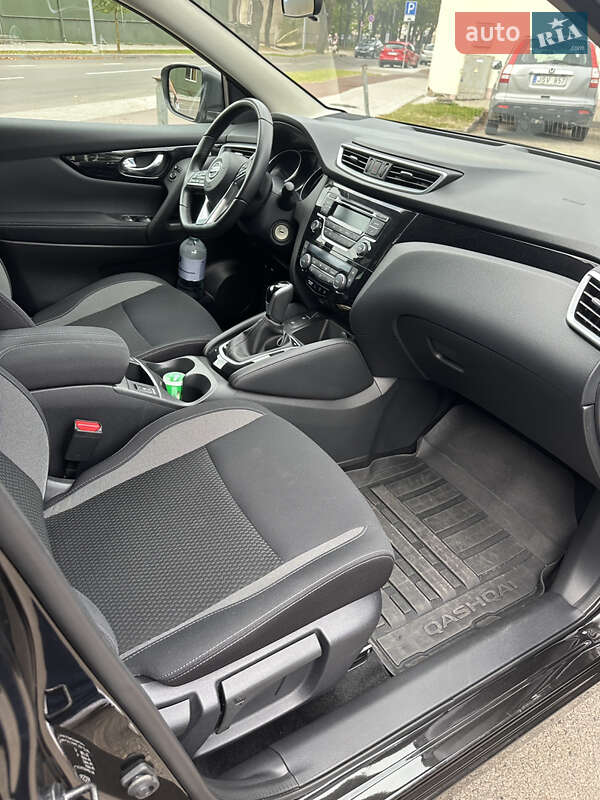 Позашляховик / Кросовер Nissan Qashqai 2020 в Кропивницькому