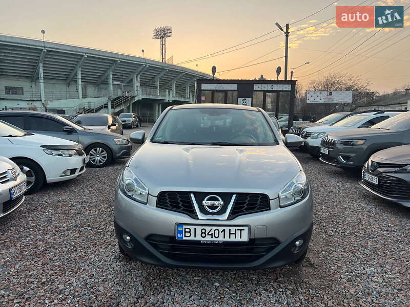 Внедорожник / Кроссовер Nissan Qashqai 2011 в Полтаве