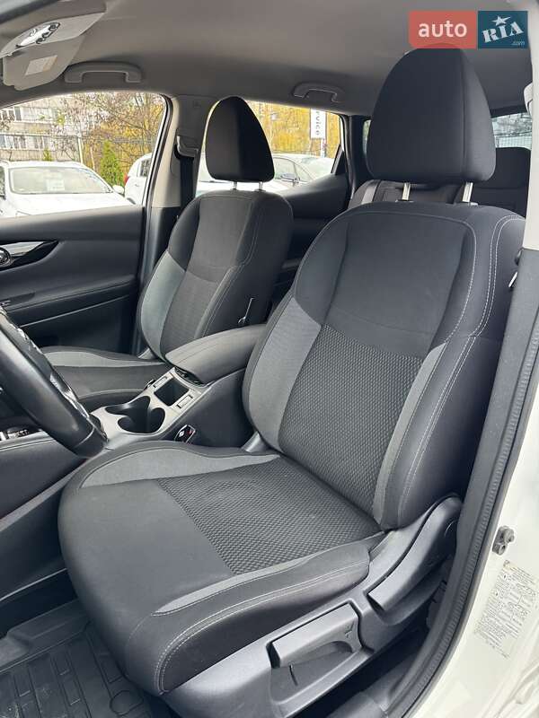 Позашляховик / Кросовер Nissan Qashqai 2018 в Сумах