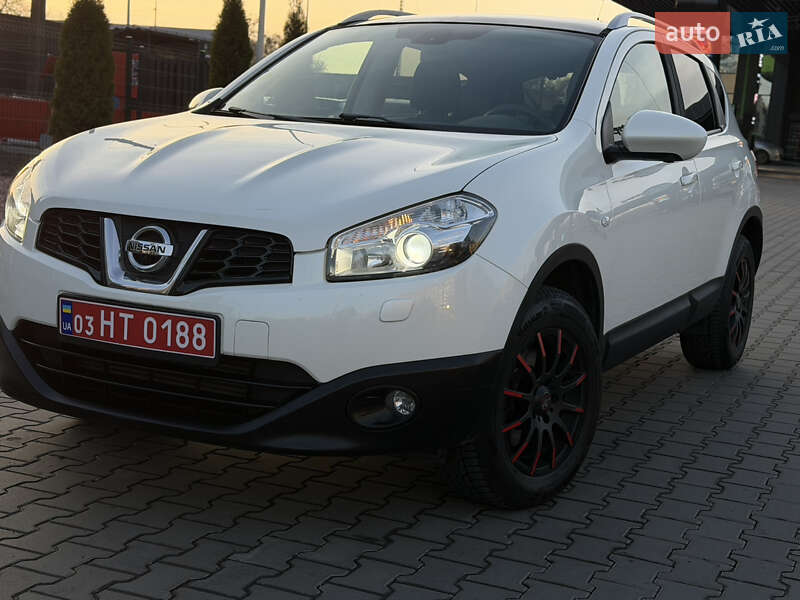 Внедорожник / Кроссовер Nissan Qashqai 2013 в Луцке