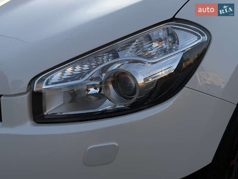 Внедорожник / Кроссовер Nissan Qashqai 2013 в Луцке