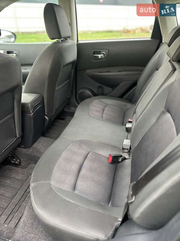 Внедорожник / Кроссовер Nissan Qashqai 2012 в Полтаве