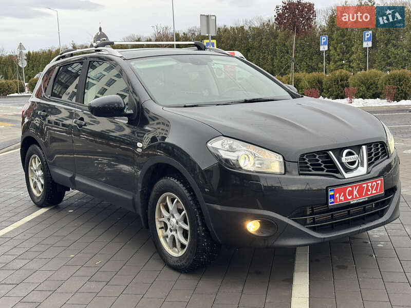 Позашляховик / Кросовер Nissan Qashqai 2011 в Львові