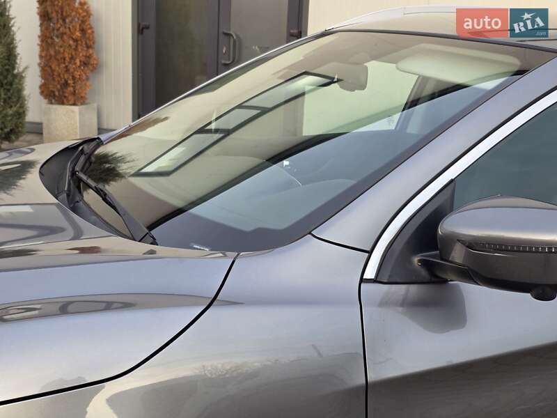 Внедорожник / Кроссовер Nissan Qashqai 2017 в Ивано-Франковске