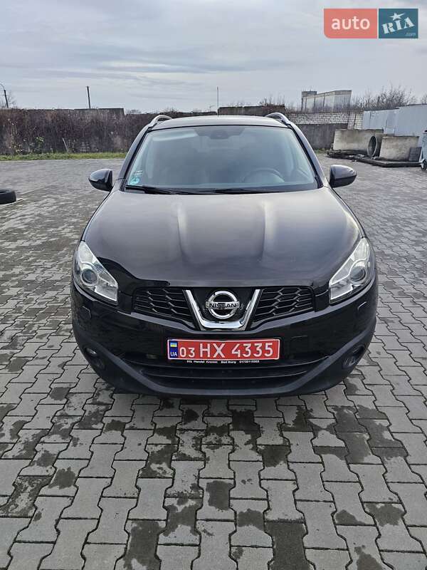 Позашляховик / Кросовер Nissan Qashqai 2012 в Рівному