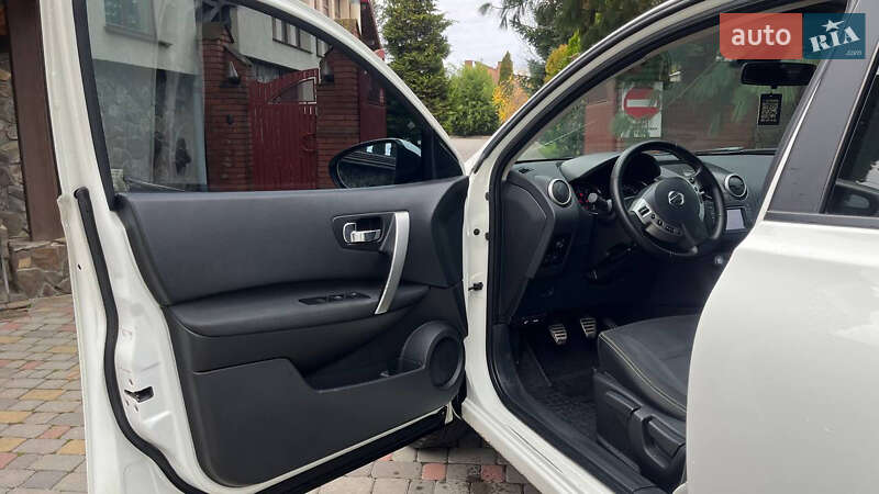Позашляховик / Кросовер Nissan Qashqai 2010 в Хмельницькому фото 14 Позашляховик / Кросовер Nissan Qashqai 2010 в Хмельницькому