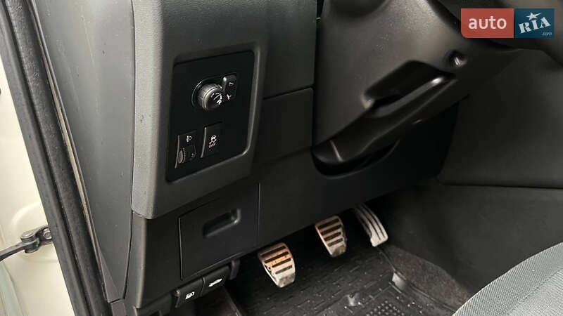 Позашляховик / Кросовер Nissan Qashqai 2010 в Хмельницькому фото 32 Позашляховик / Кросовер Nissan Qashqai 2010 в Хмельницькому