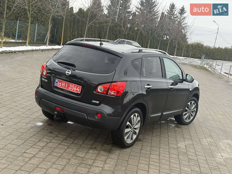 Позашляховик / Кросовер Nissan Qashqai 2009 в Львові