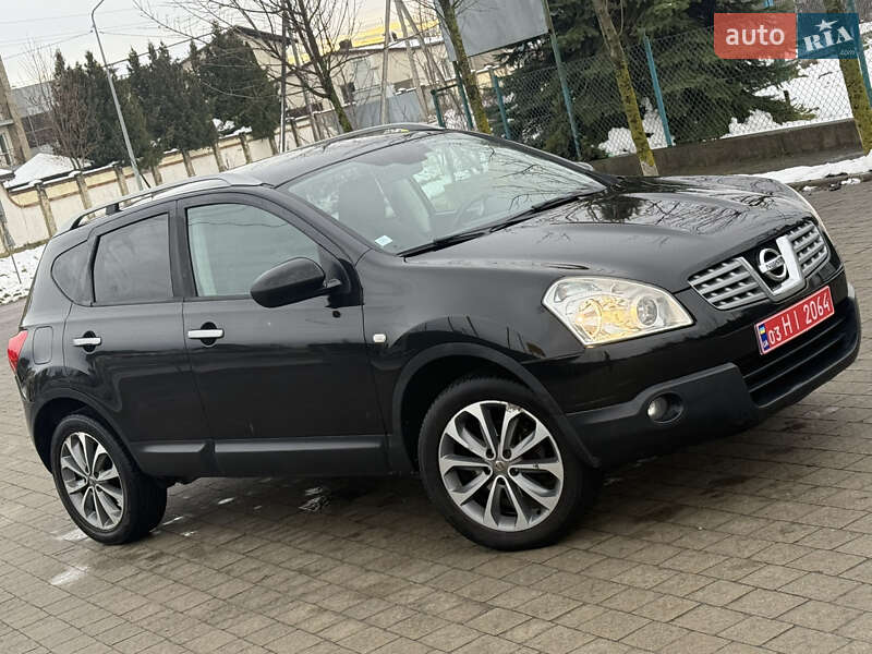 Позашляховик / Кросовер Nissan Qashqai 2009 в Львові